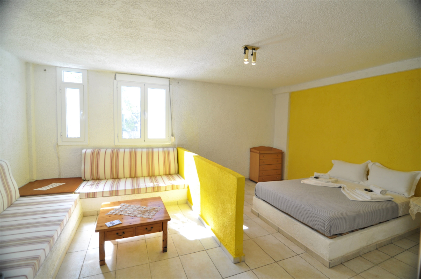 Zennova #15 Naftilos Family Summer House