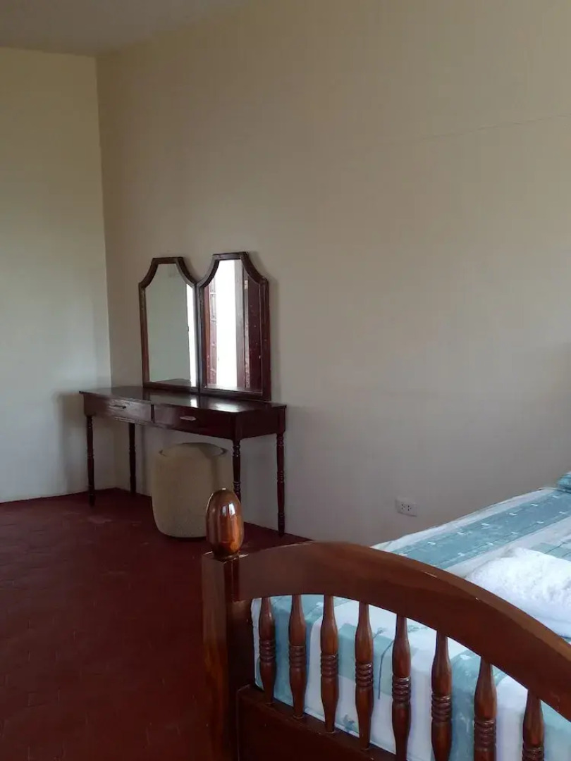 Kiwi's Hidden Resort