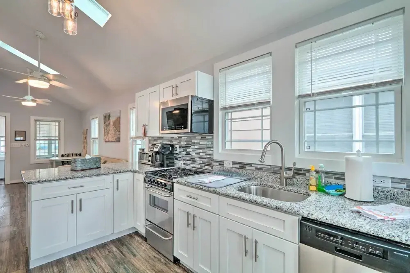 Beach Retreat w/ Bbq, Patio & Outdoor Shower!