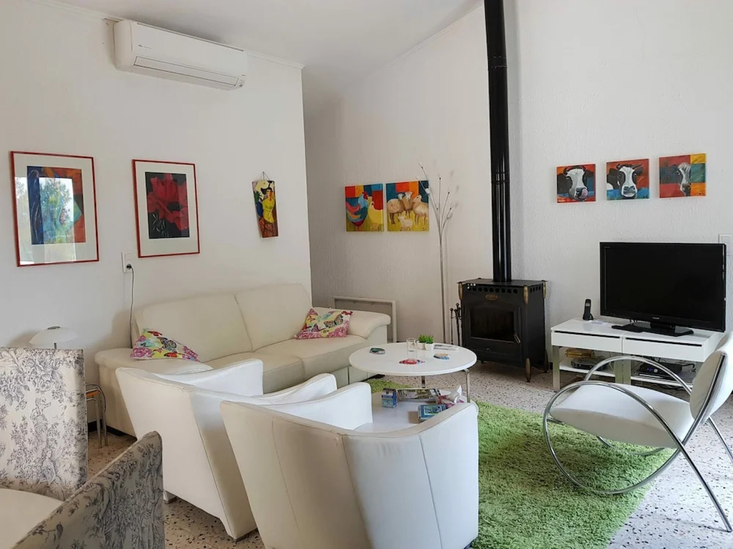 Pleasant Villa in Pouzols-minervois With Private Pool