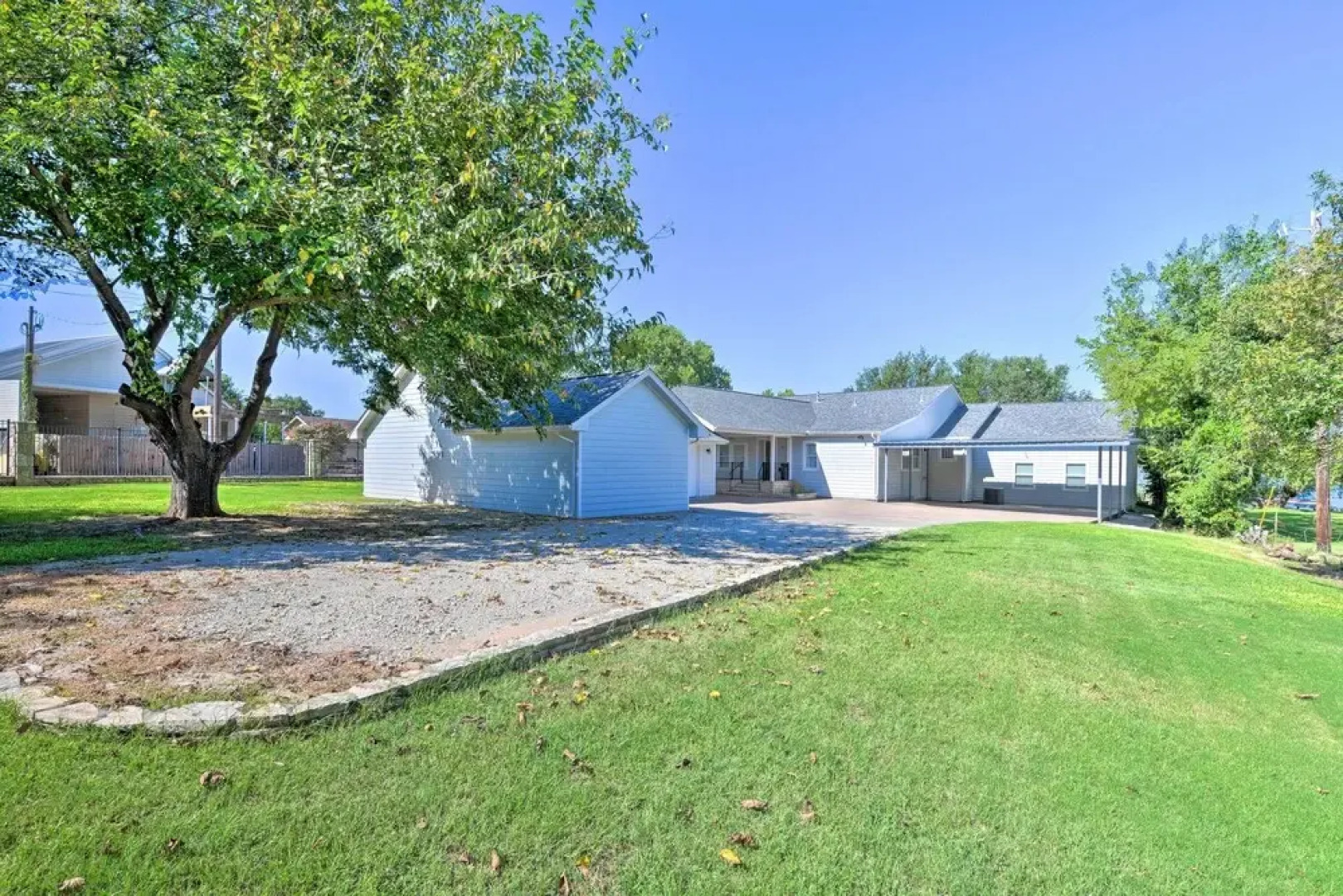 Spacious Granbury Home w/ Lakefront Outdoor Oasis!
