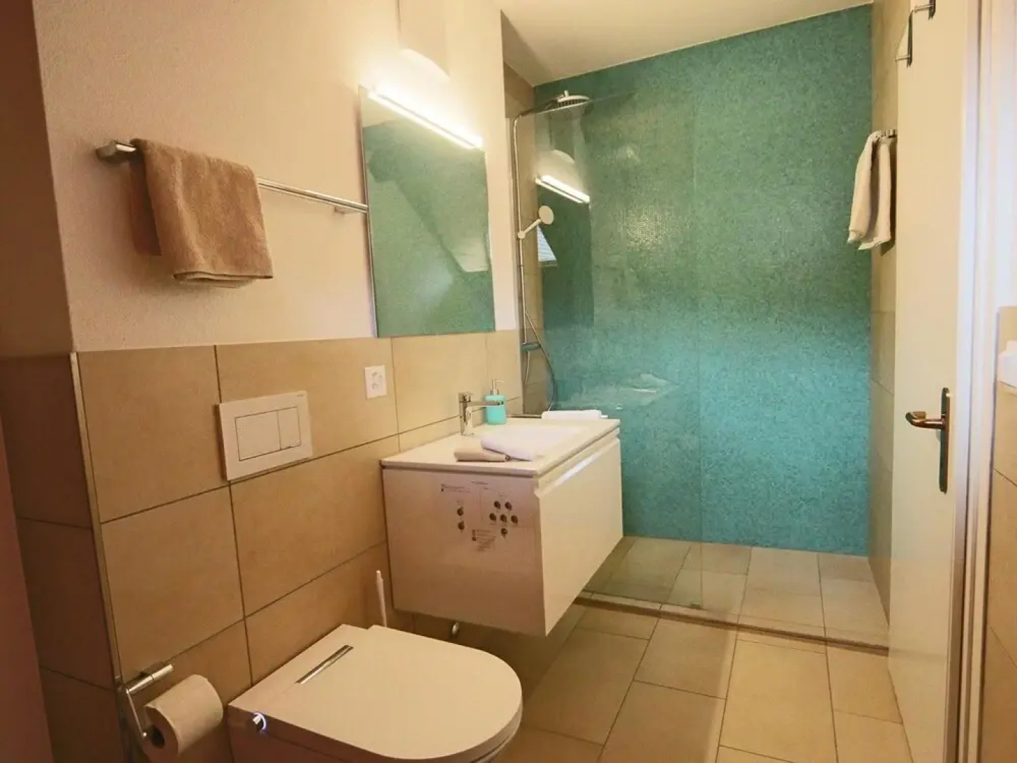 Twin Deluxe Studio Baden