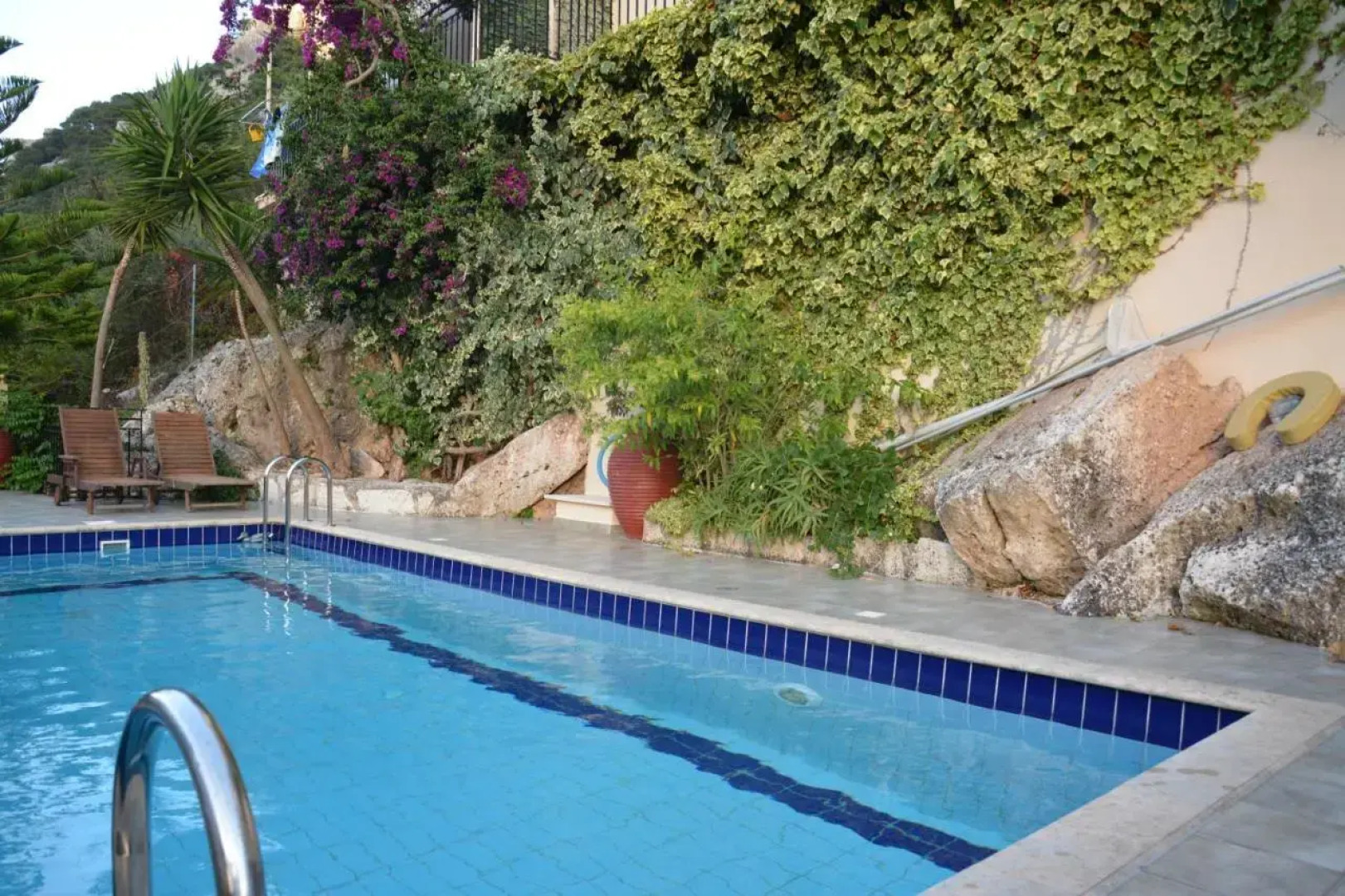 Aristotelis Apartments