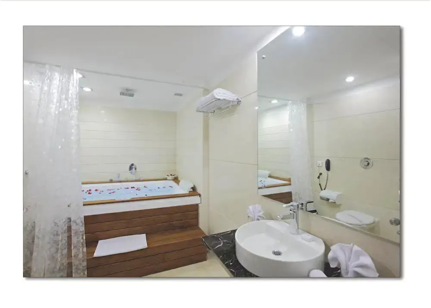 Country Inn & Suites By Carlson-Amritsar