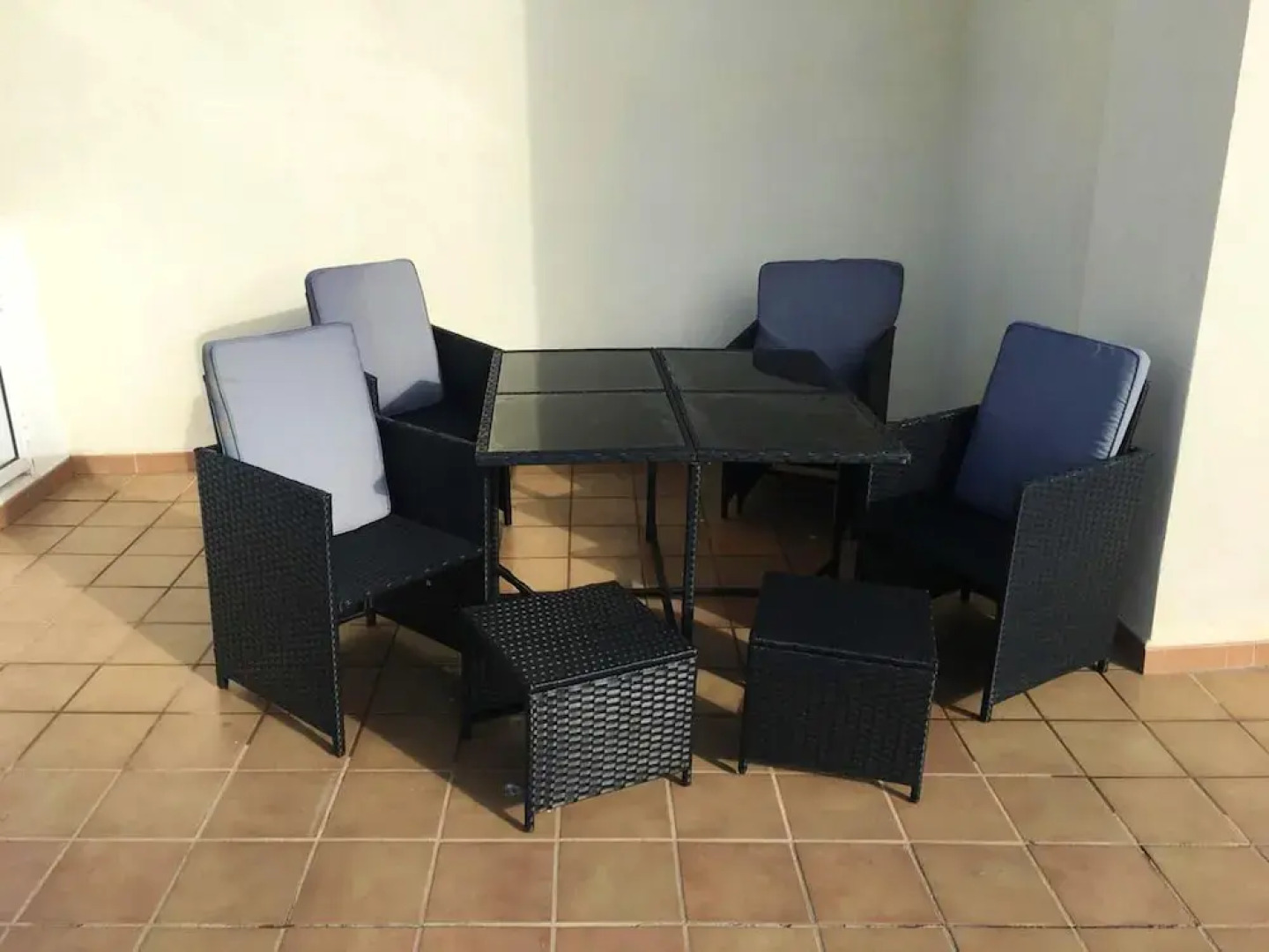 Apartment With one Bedroom in Torre de Benagalbón, With Wonderful sea View, Furnished Terrace and Wifi - Near the Beach