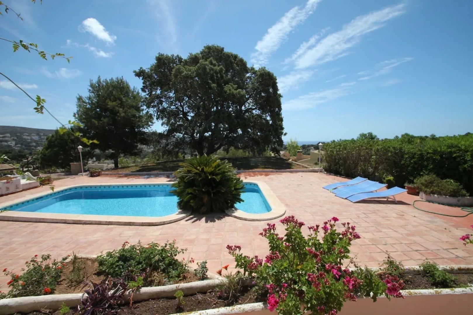 El Barraco - sea view villa with private pool in Moraira