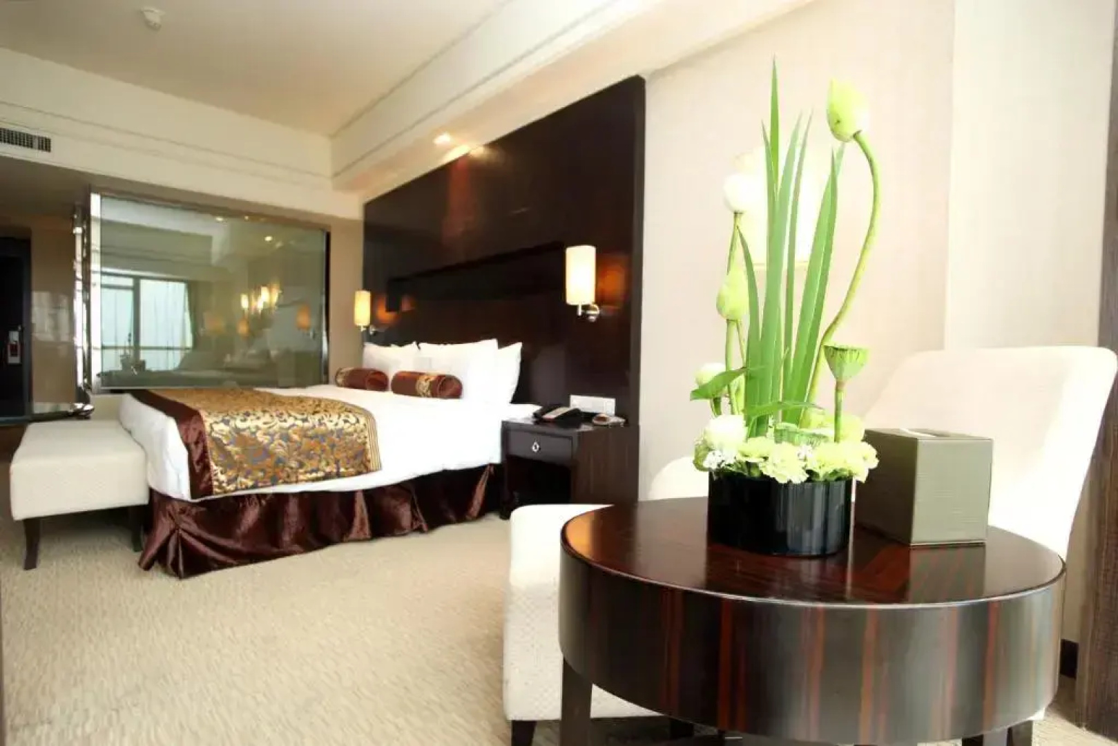 Ma'anshan Haiwaihai Hotel