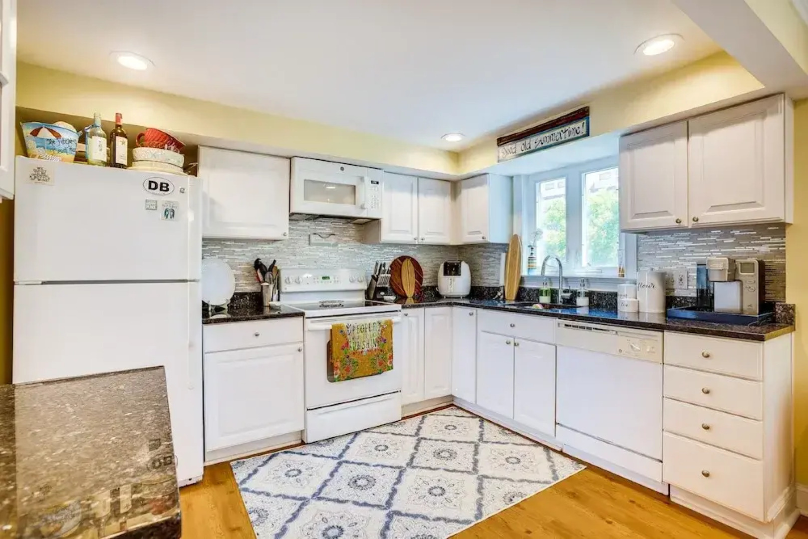 Dewey Beach Cottage Near Ocean - Walk to Beach!