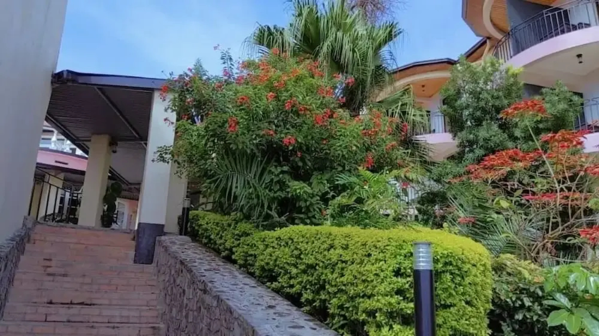 Makutano Club & Resorts