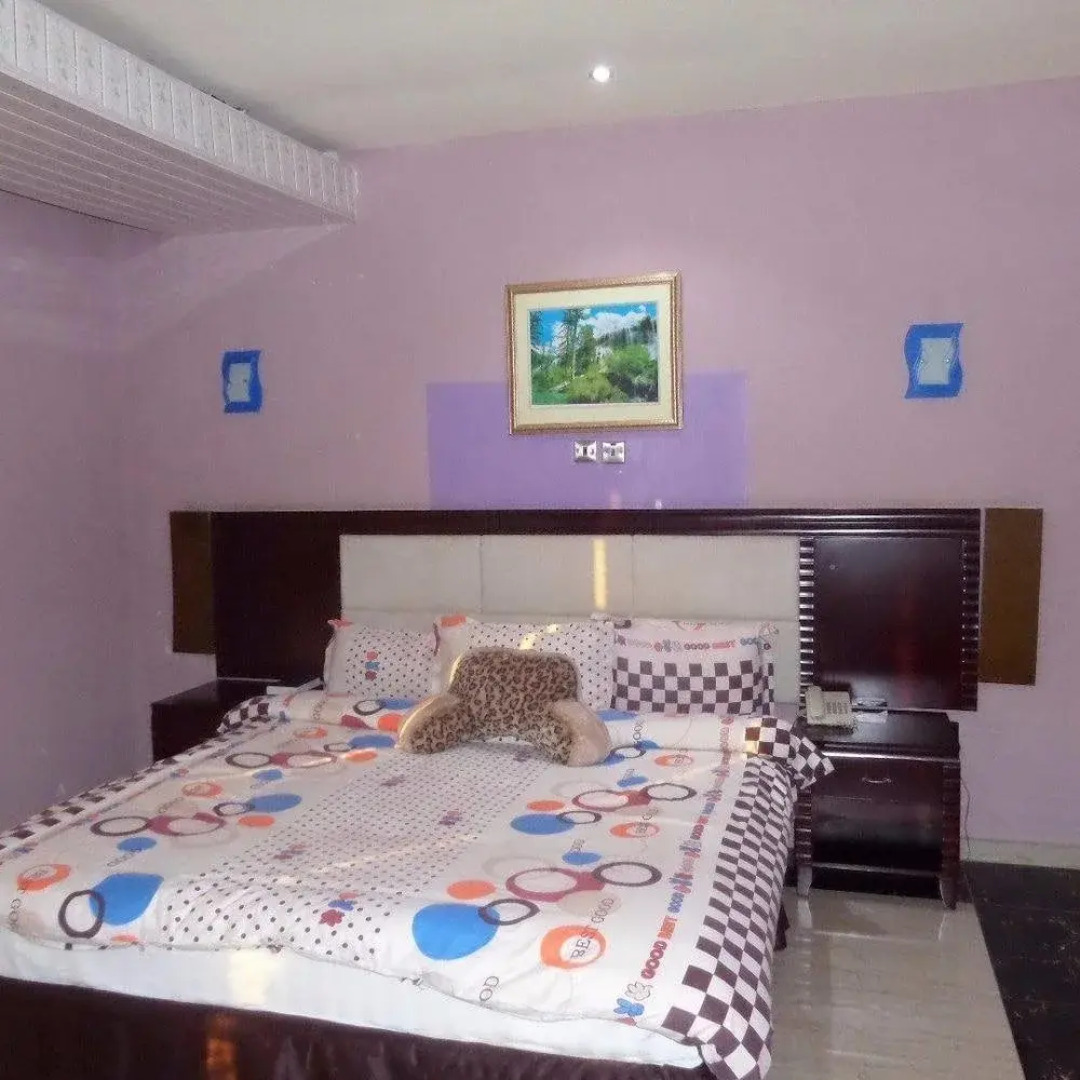 Max Royal Hotel & Suites