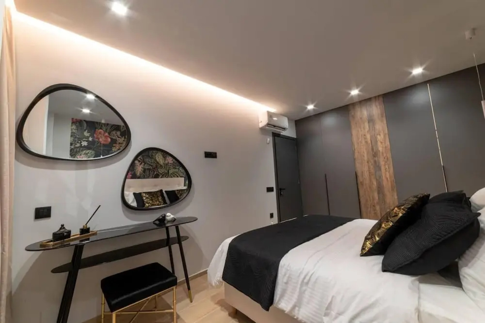 Inviting 4-bed Villa Lia in Vathianos Kampos