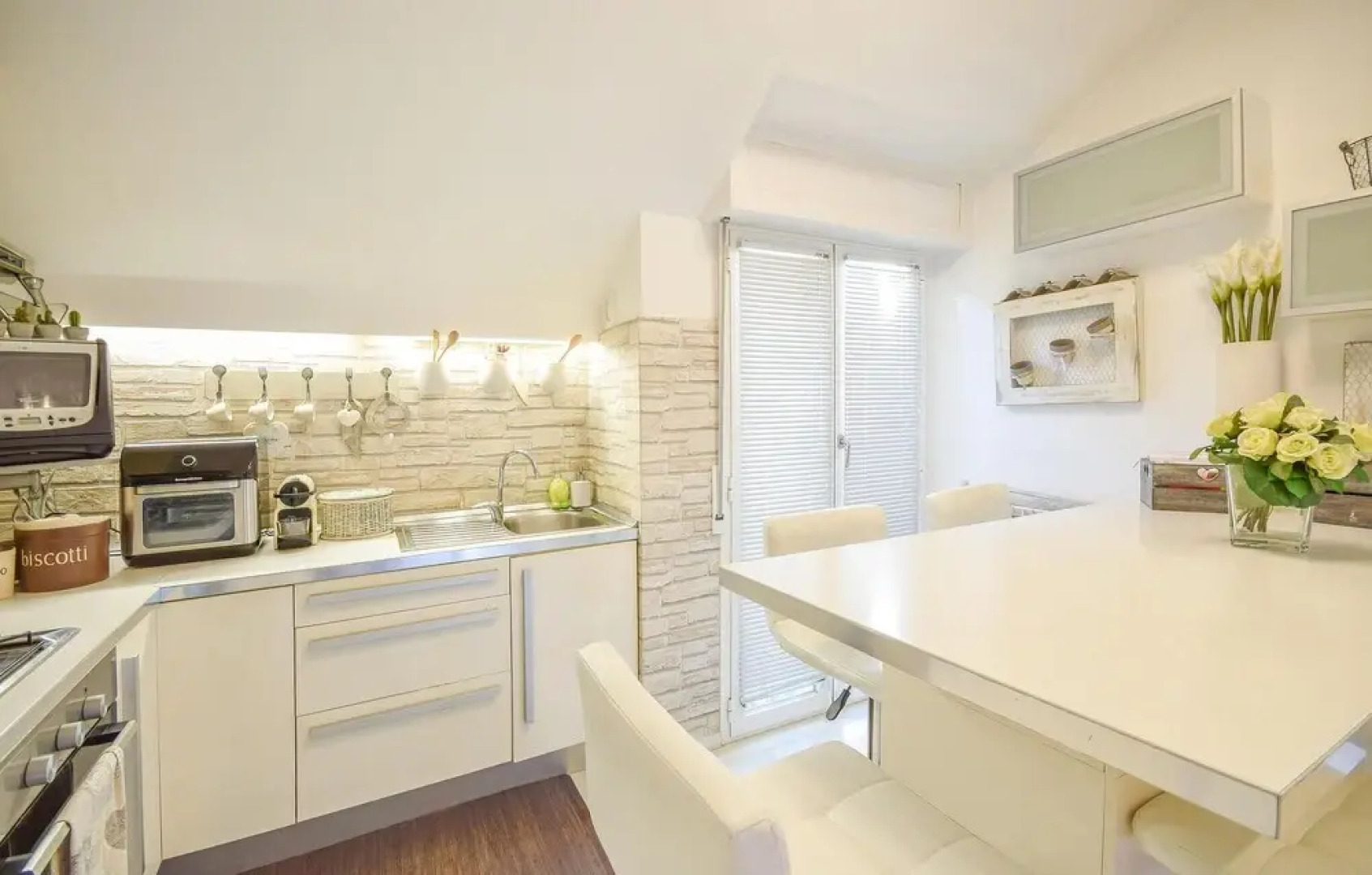 Stunning Apartment in Recco With Wifi and 2 Bedrooms