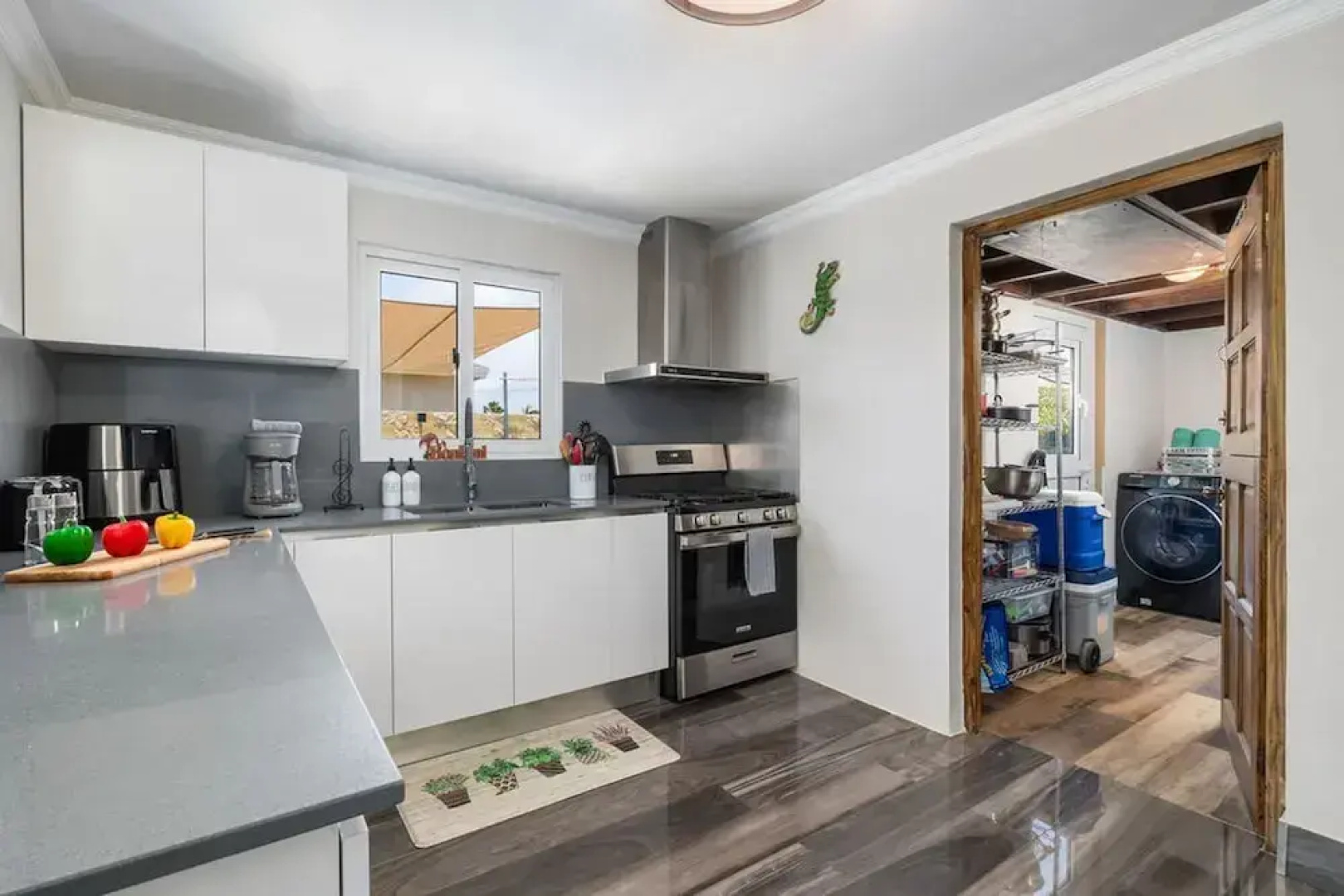 3br2ba Great Location Private Pool Amenities