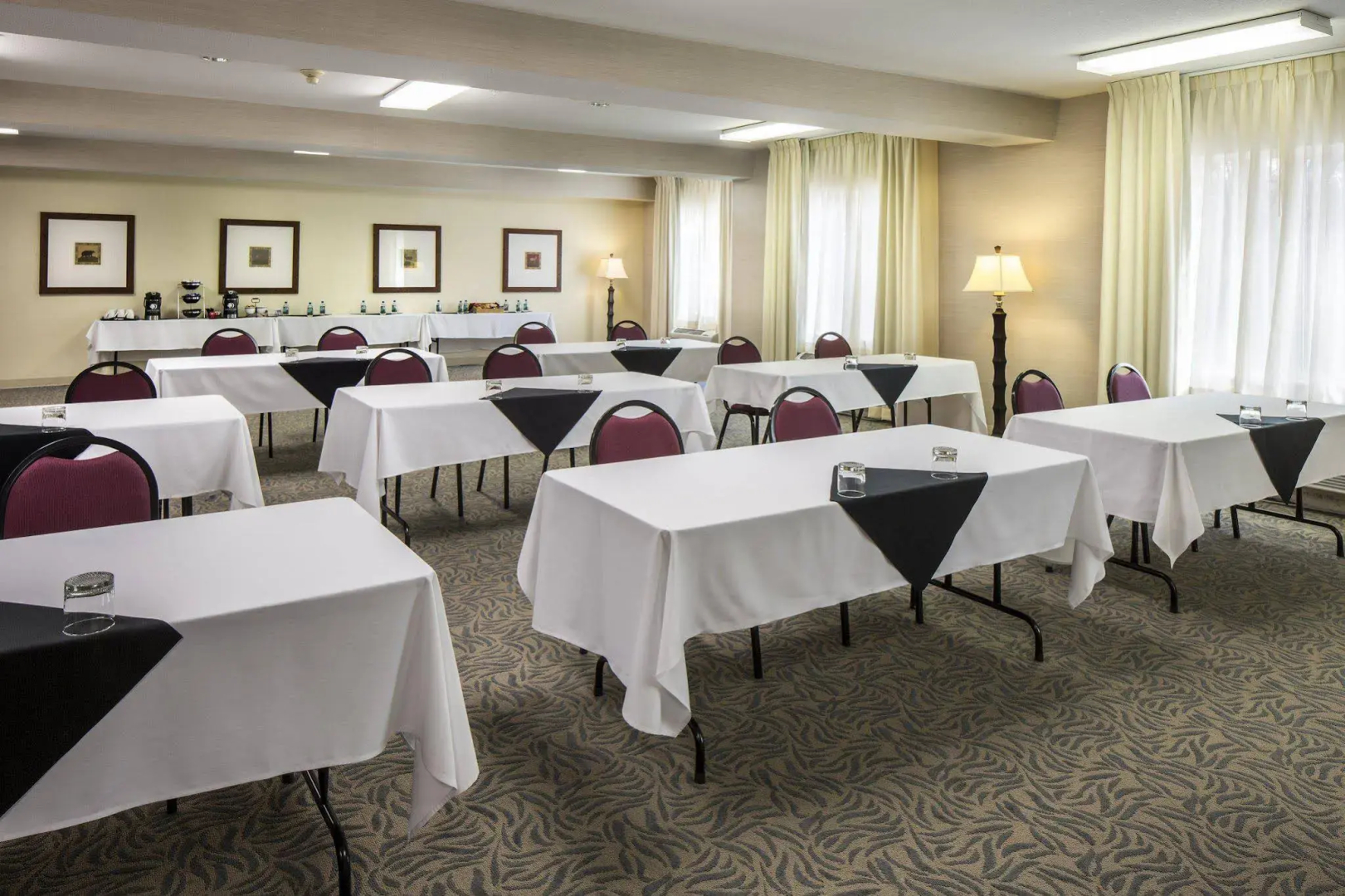 DoubleTree by Hilton Portland - Tigard