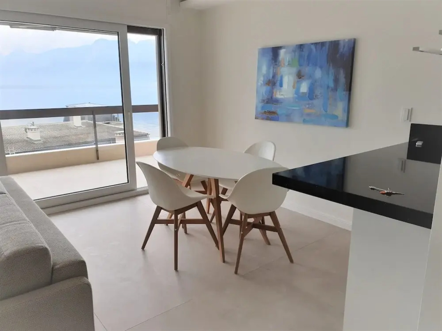 Montreux Elite 2 Bedroom Apartment