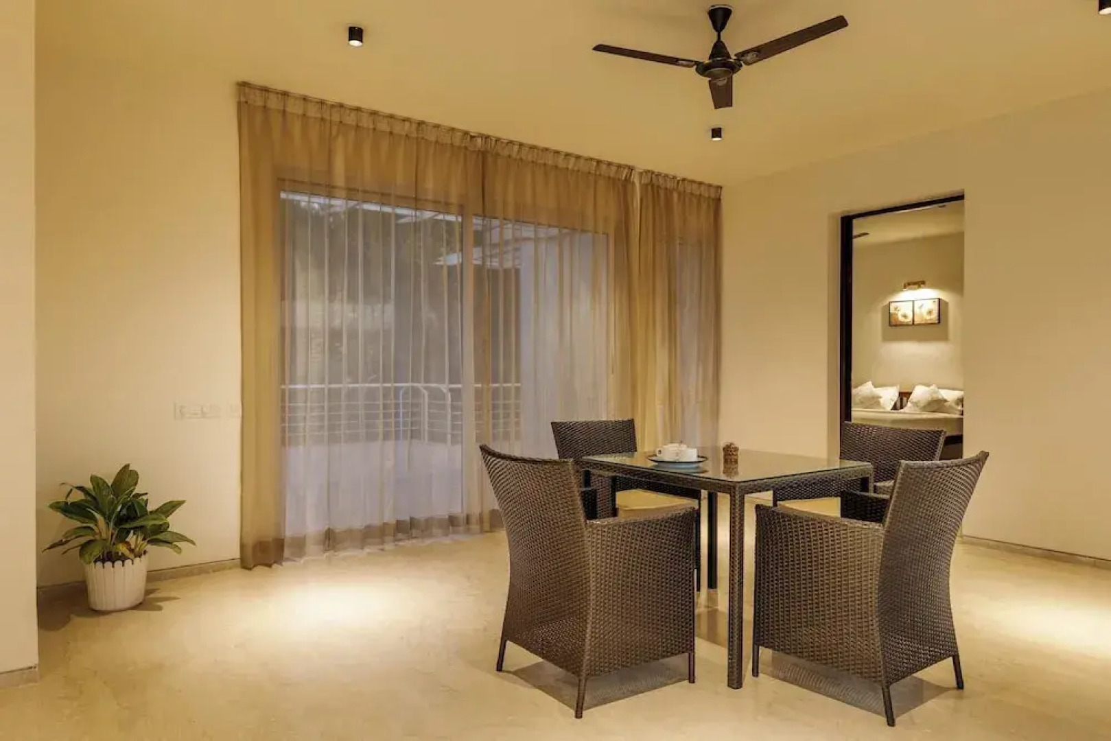 Royal County Villa by Stayjade