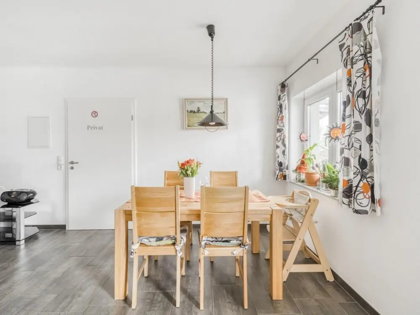 Inviting Holiday Home in Insul With Patio