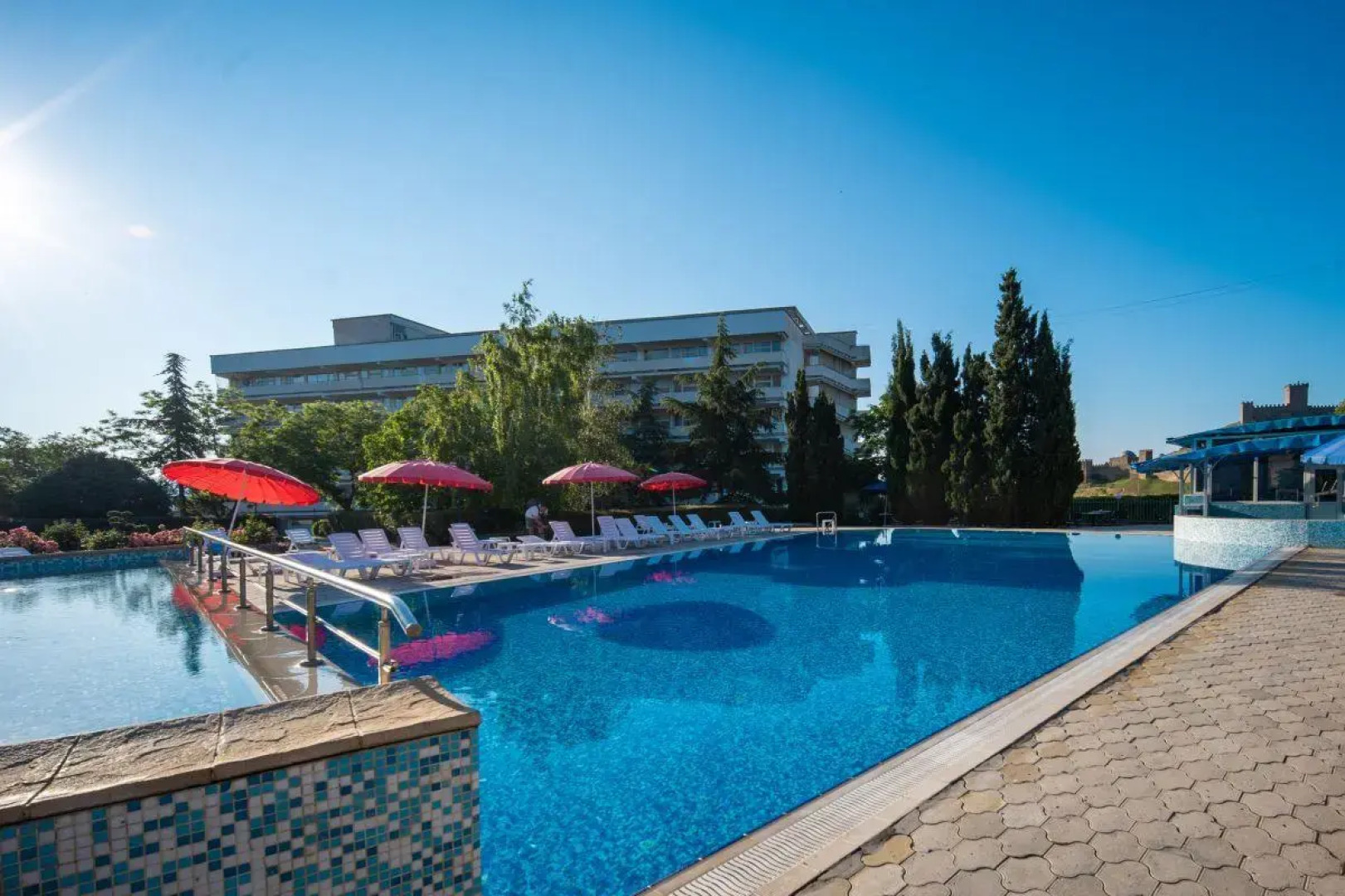 Курортный отель Ателика Горизонт Судак 2**