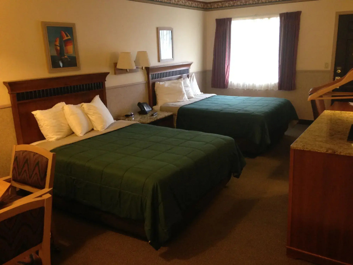 Silver Spruce Inn