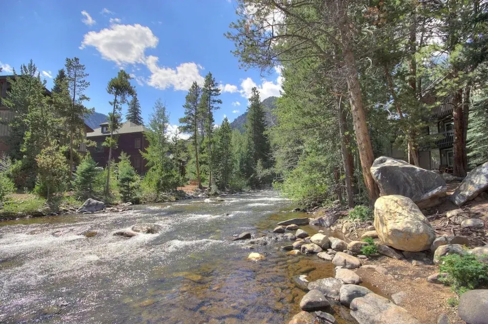 Cc301 Cross Creek 2br 2ba 2 Bedroom Condo by RedAwning