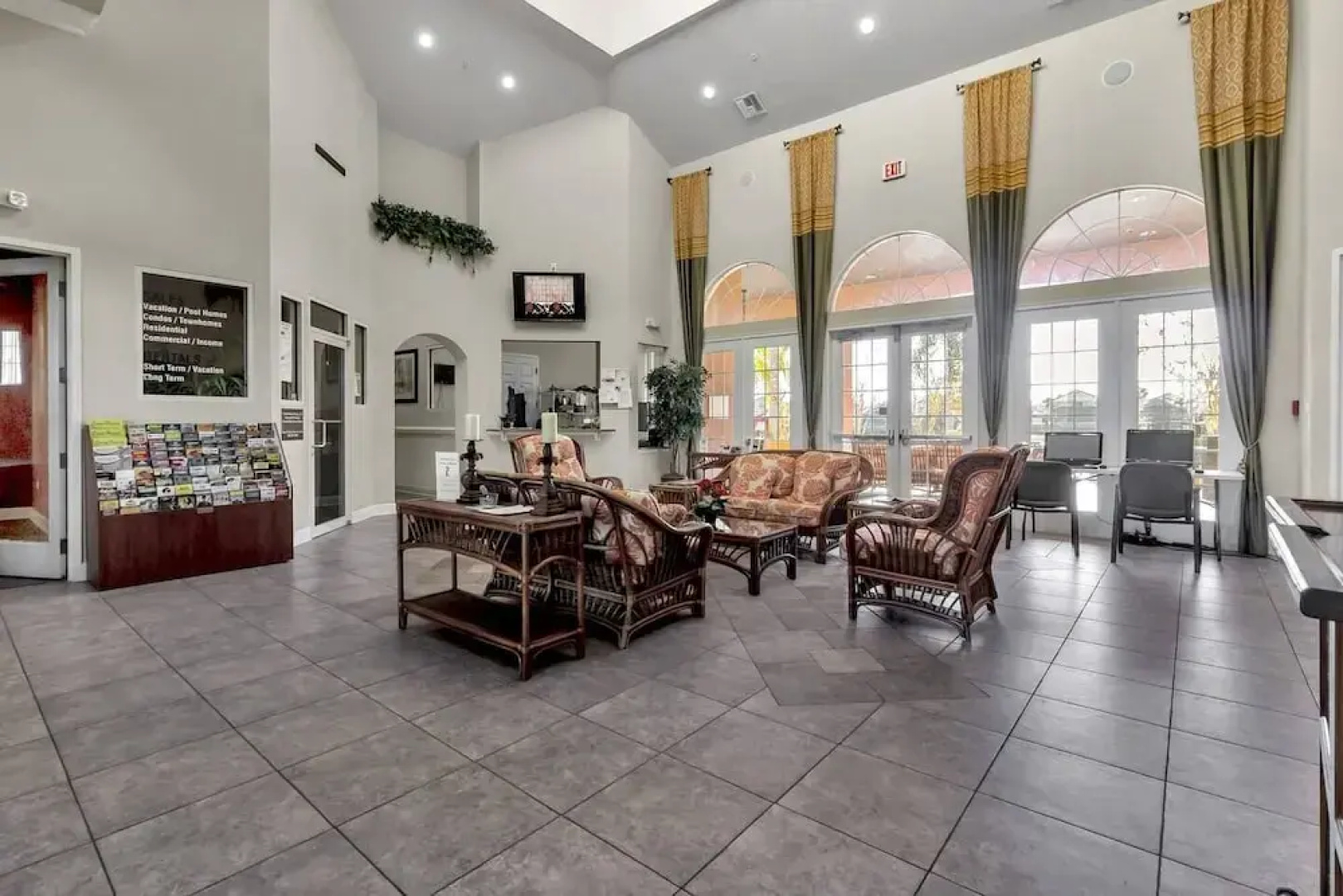 Aviana Resort Home - 4bd/3ba PH - Rav4647