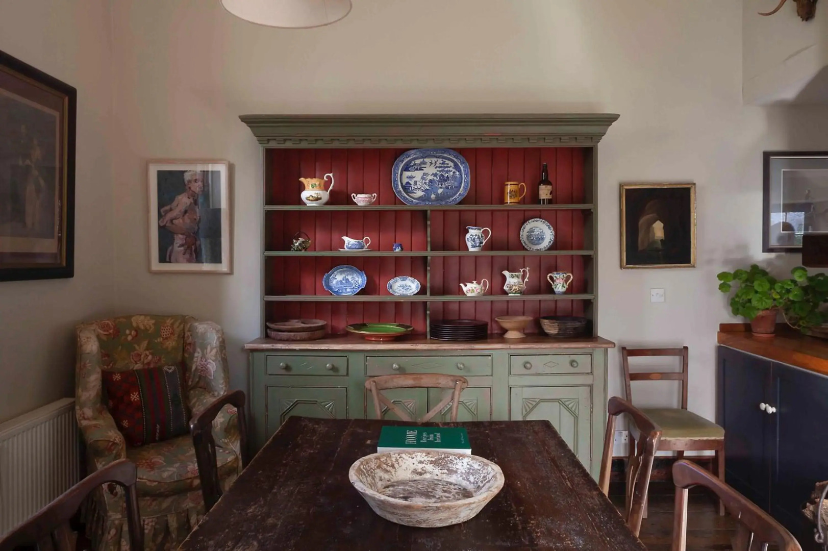 The Stable Yard House at Burtown House & Gardens