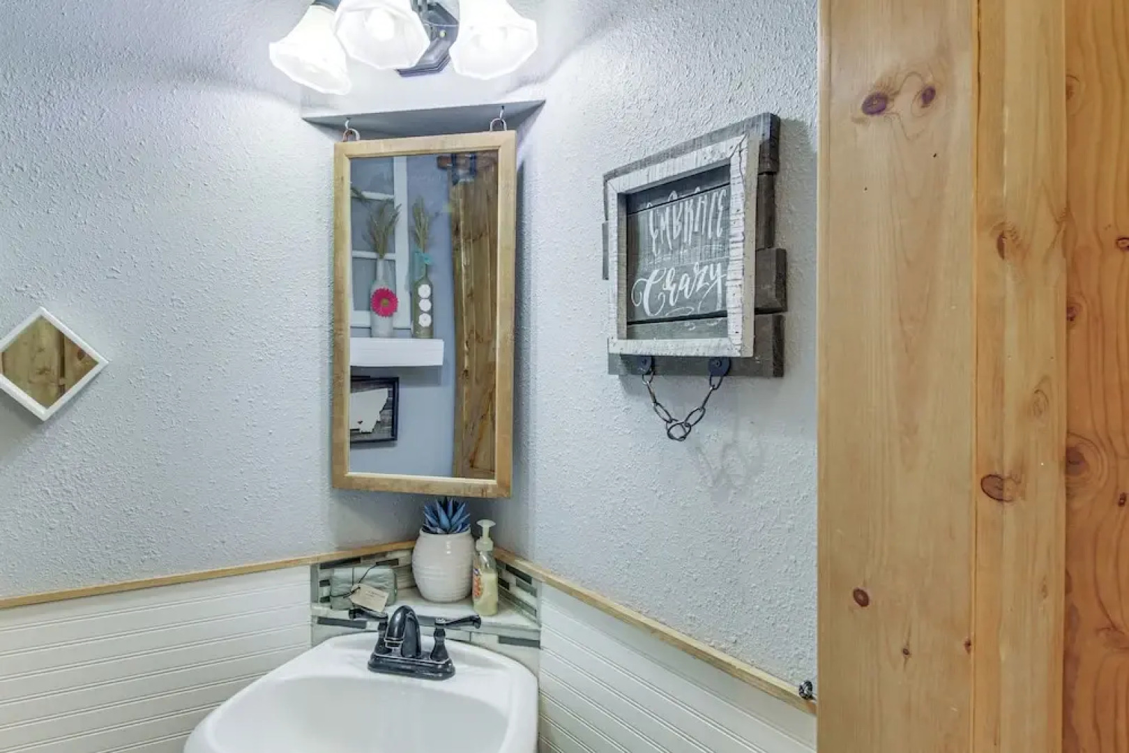 11 Mi to Bozeman: Family Home w/ Movie Room!