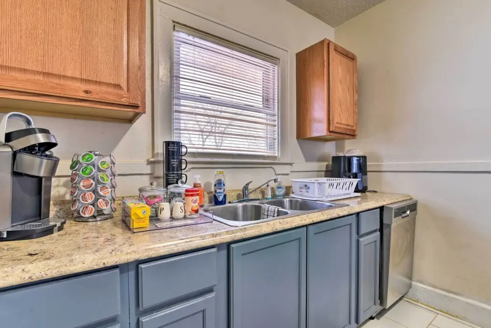 Awesome Detroit Apartment < 3 Mi to Midtown!