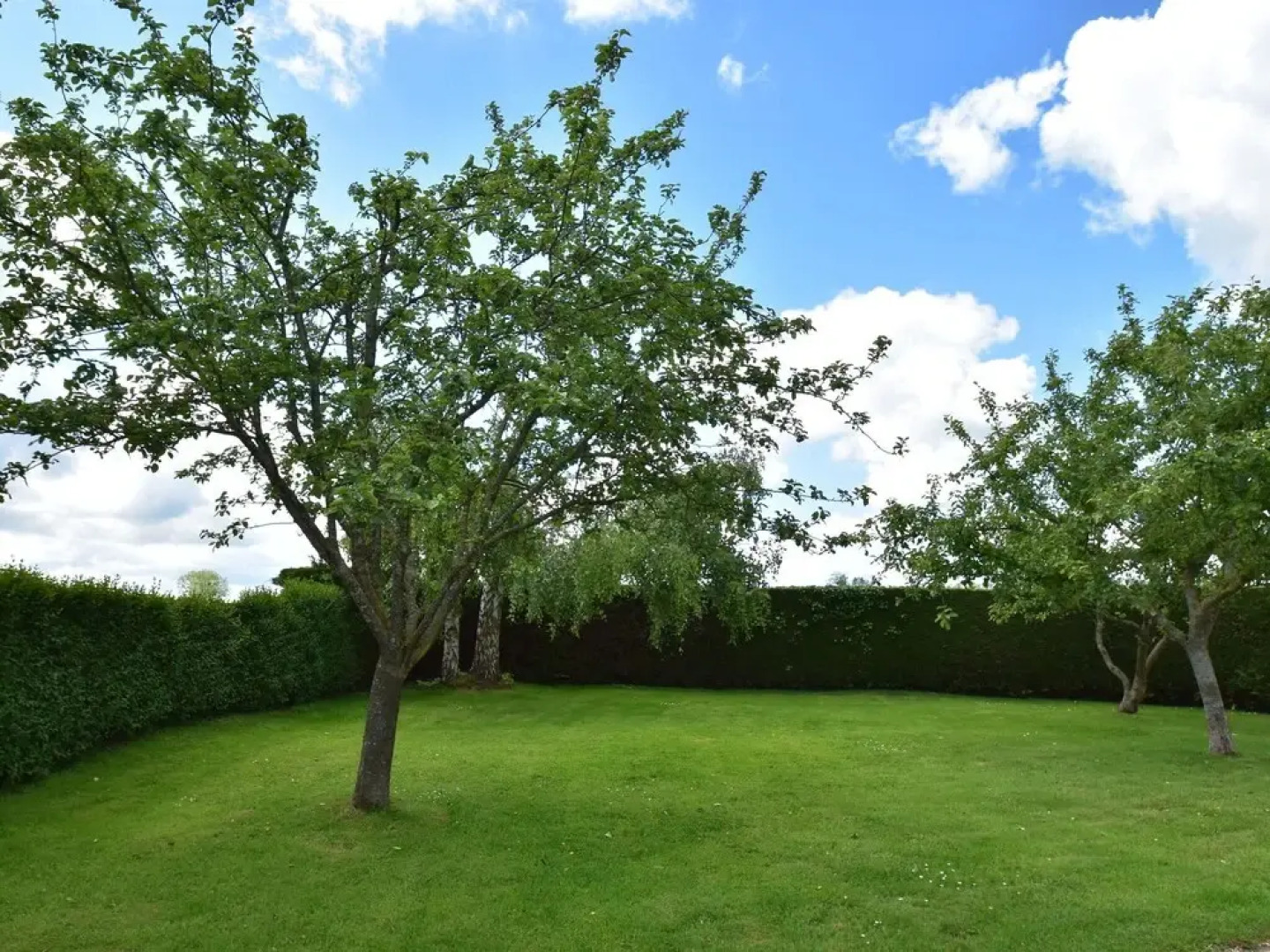 Rural, Detached Holiday Home With Pleasant Garden Near the French West Coast