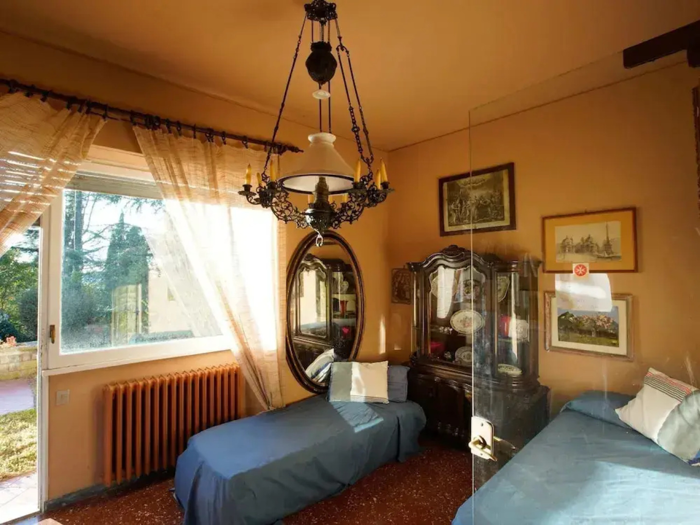 Elegant Countryside Villa