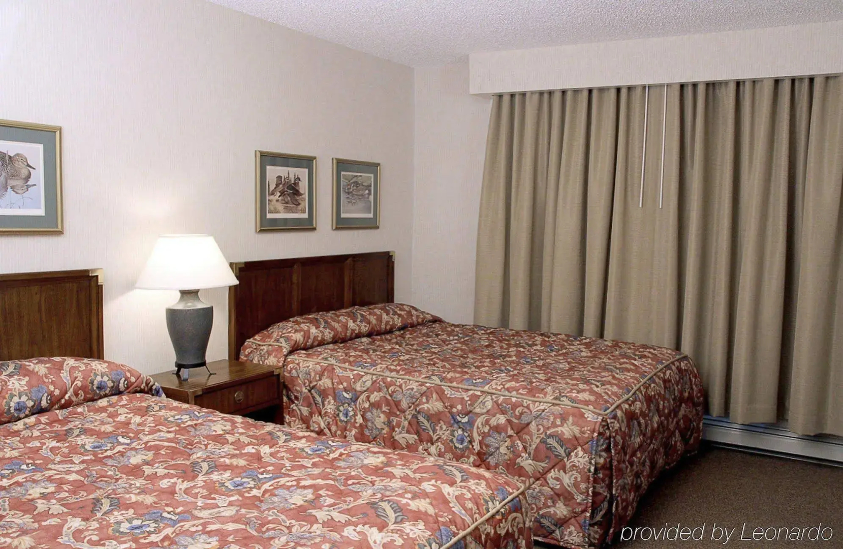 Sophie Station Suites
