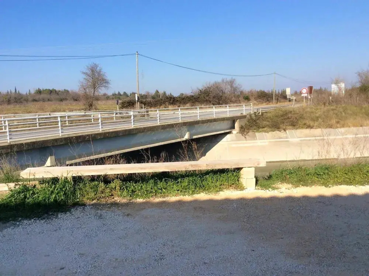 Studio in Lunel-viel, With Shared Pool, Enclosed Garden and Wifi - 10 km From the Beach