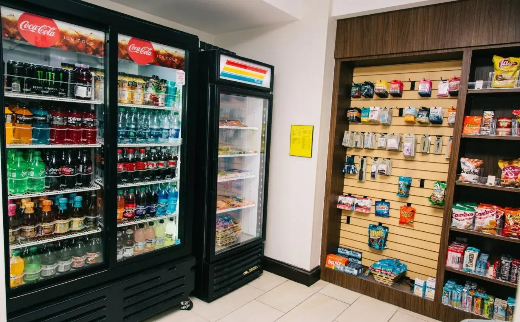 Holiday Inn Express & Suites Tampa USF Busch Gardens by IHG