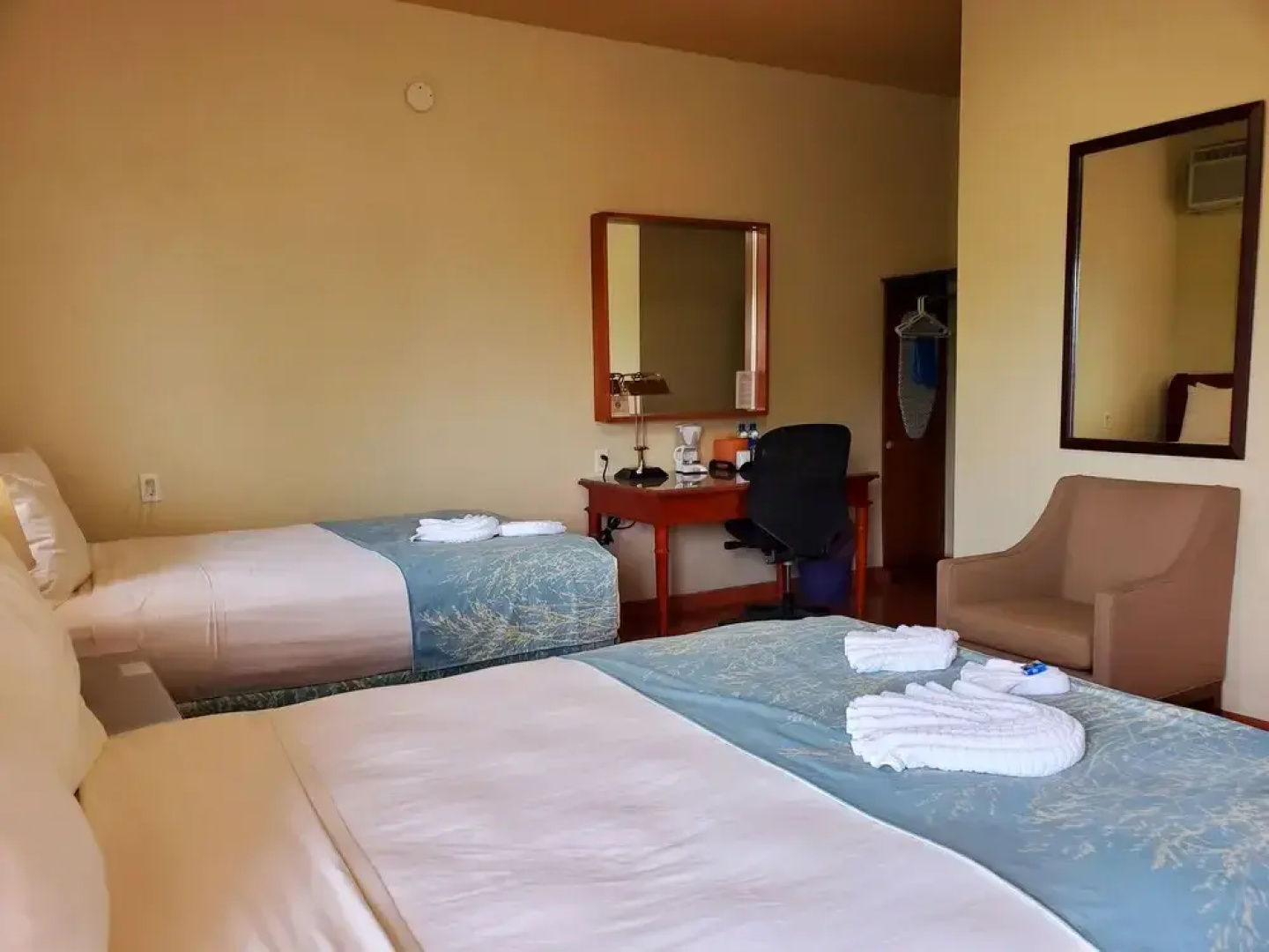 Rolson Hotel