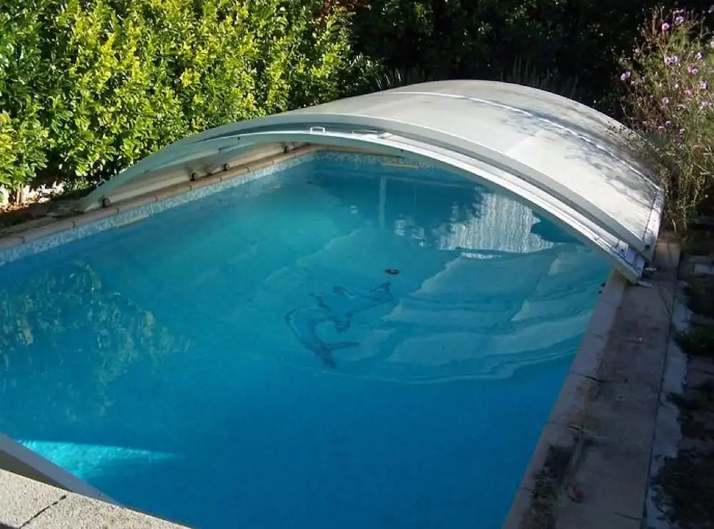 House With 2 Bedrooms in Apt, With Wonderful Mountain View, Private Po