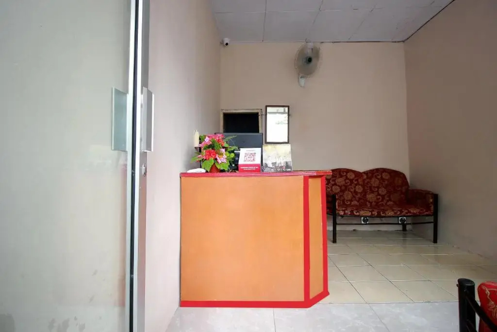 OYO 2647 Anissa Guest House