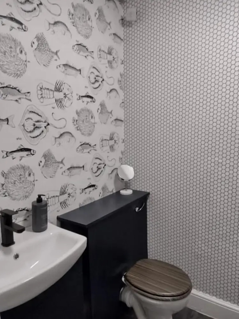 The Crown Inn - By Blunt Bars