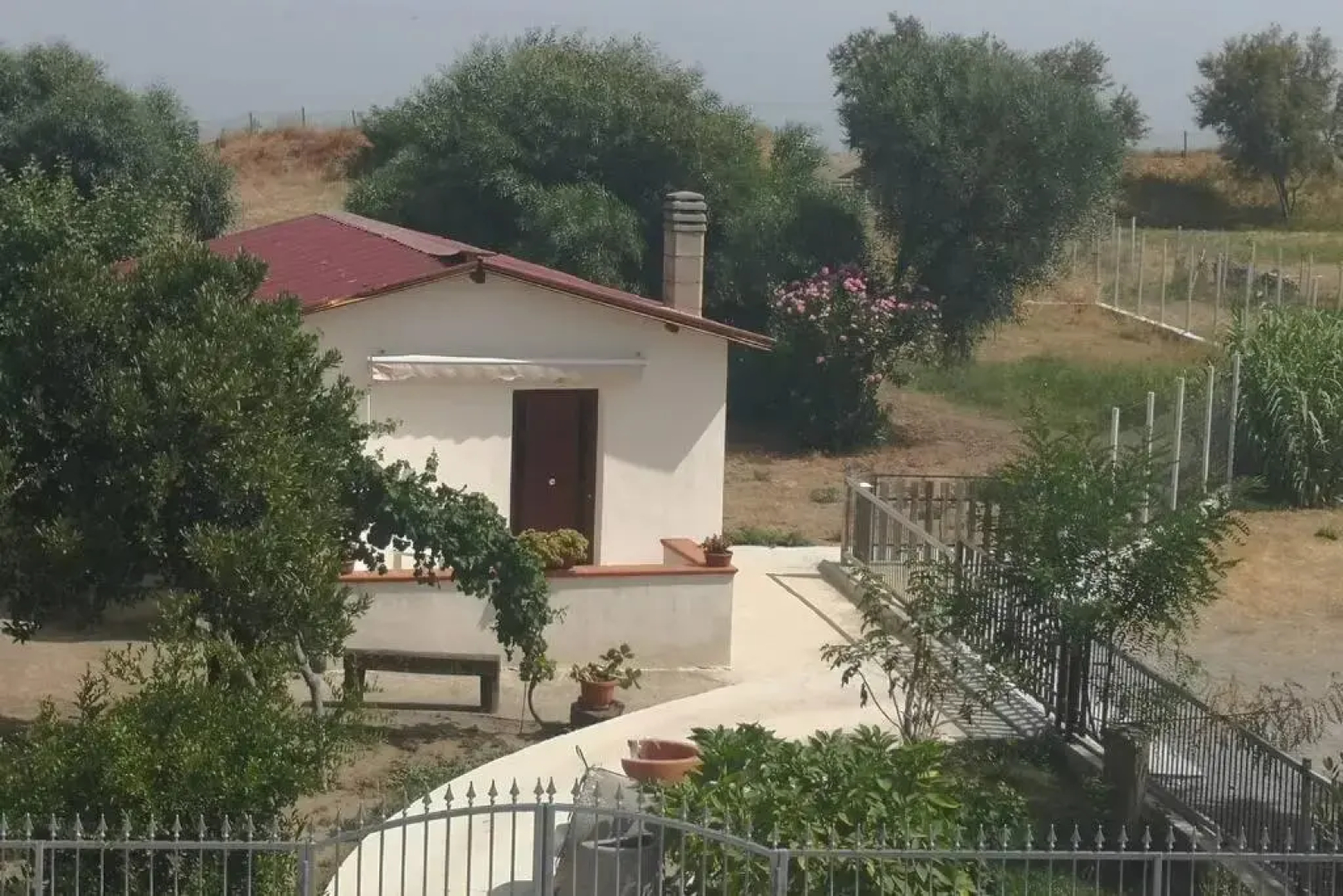 VILLA FRANCA-Casa per Vacanze al mare- Privacy e tranquillità-