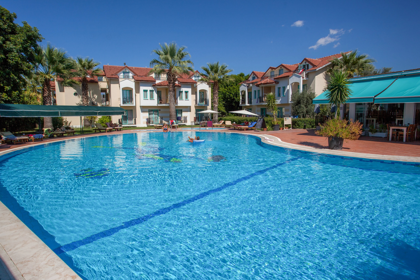 Rebin Beach Hotel