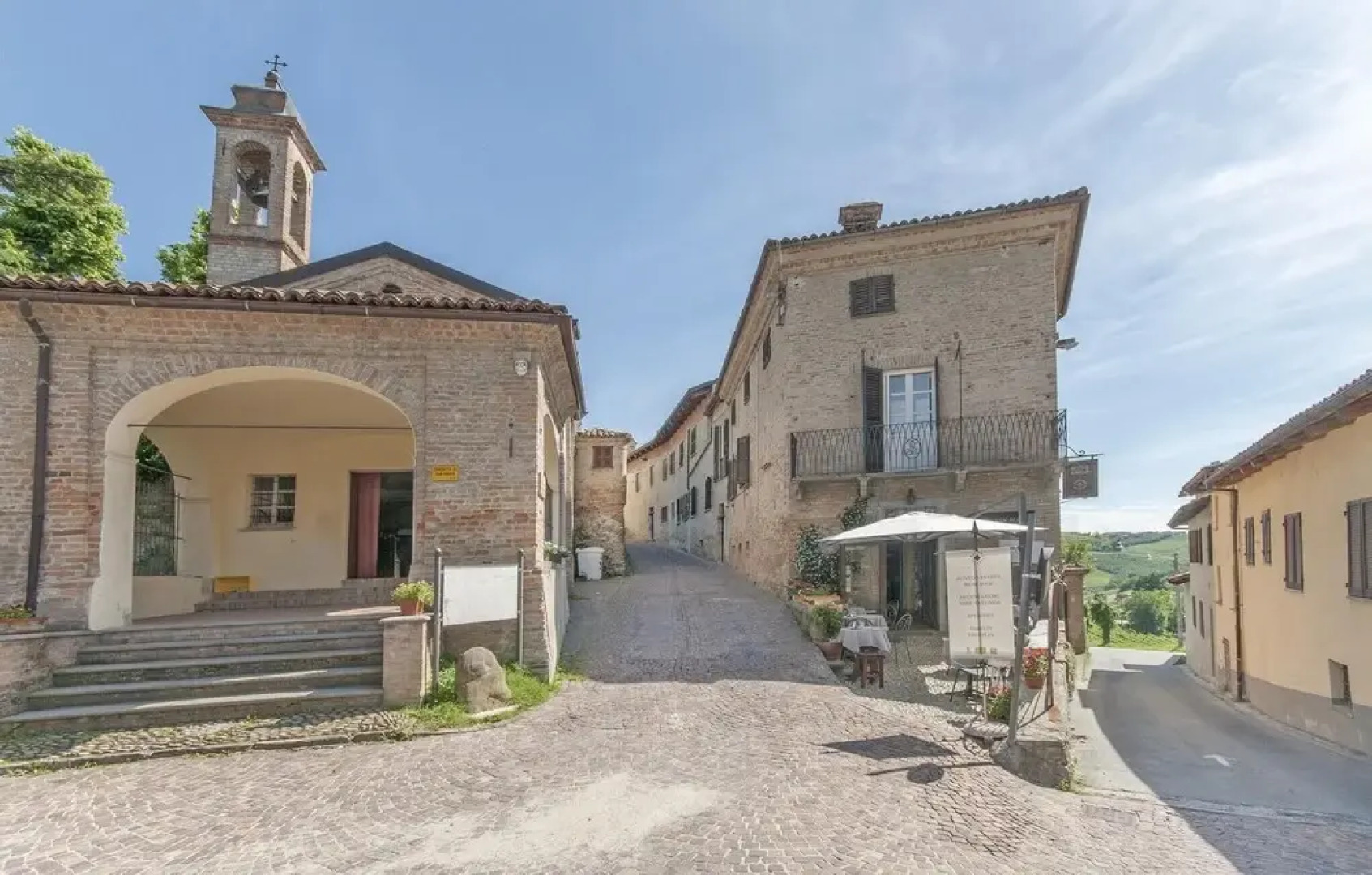 Amazing Home in Castagnole Delle Lanze With 2 Bedrooms and Wifi