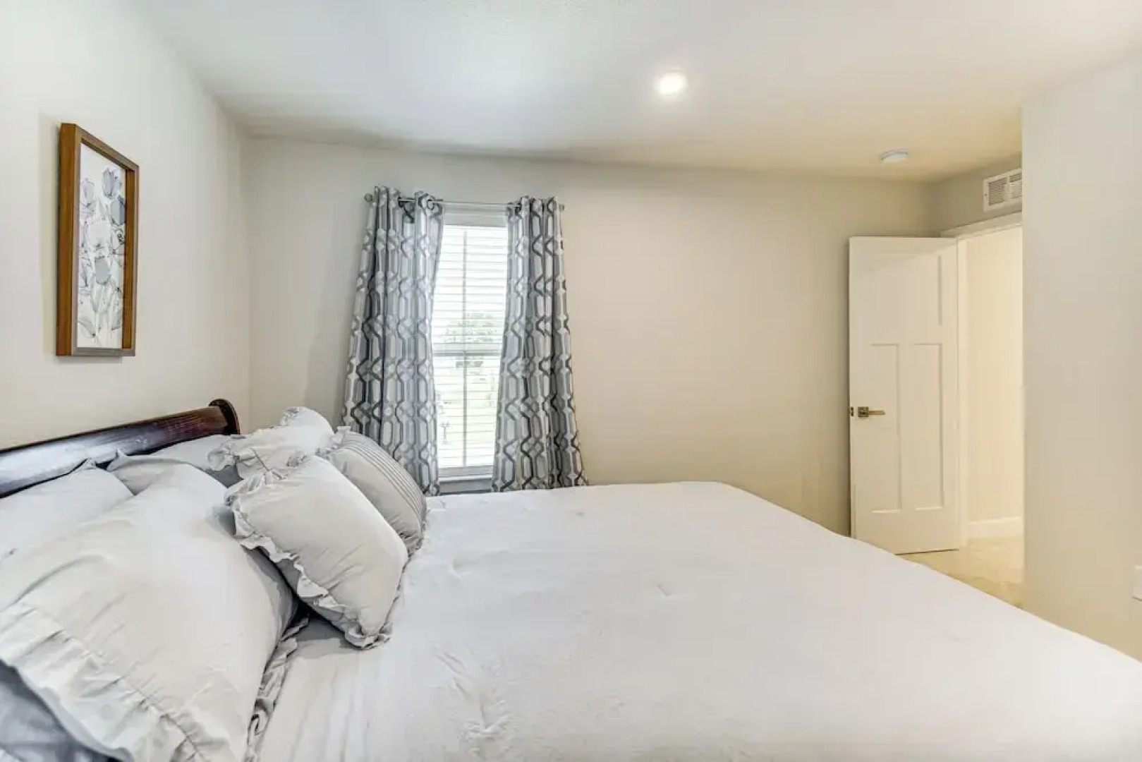 Beautiful Family Retreat By Pasquotank River!