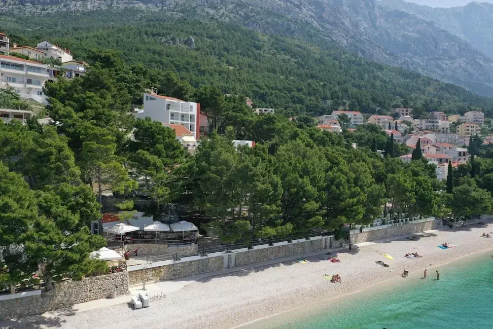 Noemia Apartments