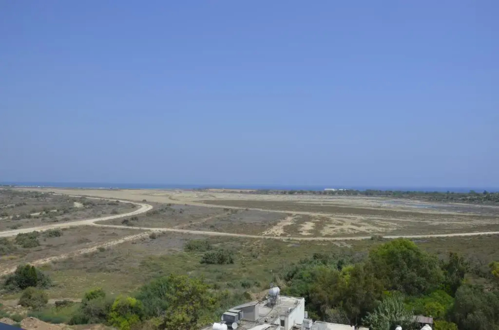 Crown Salamis Hotel