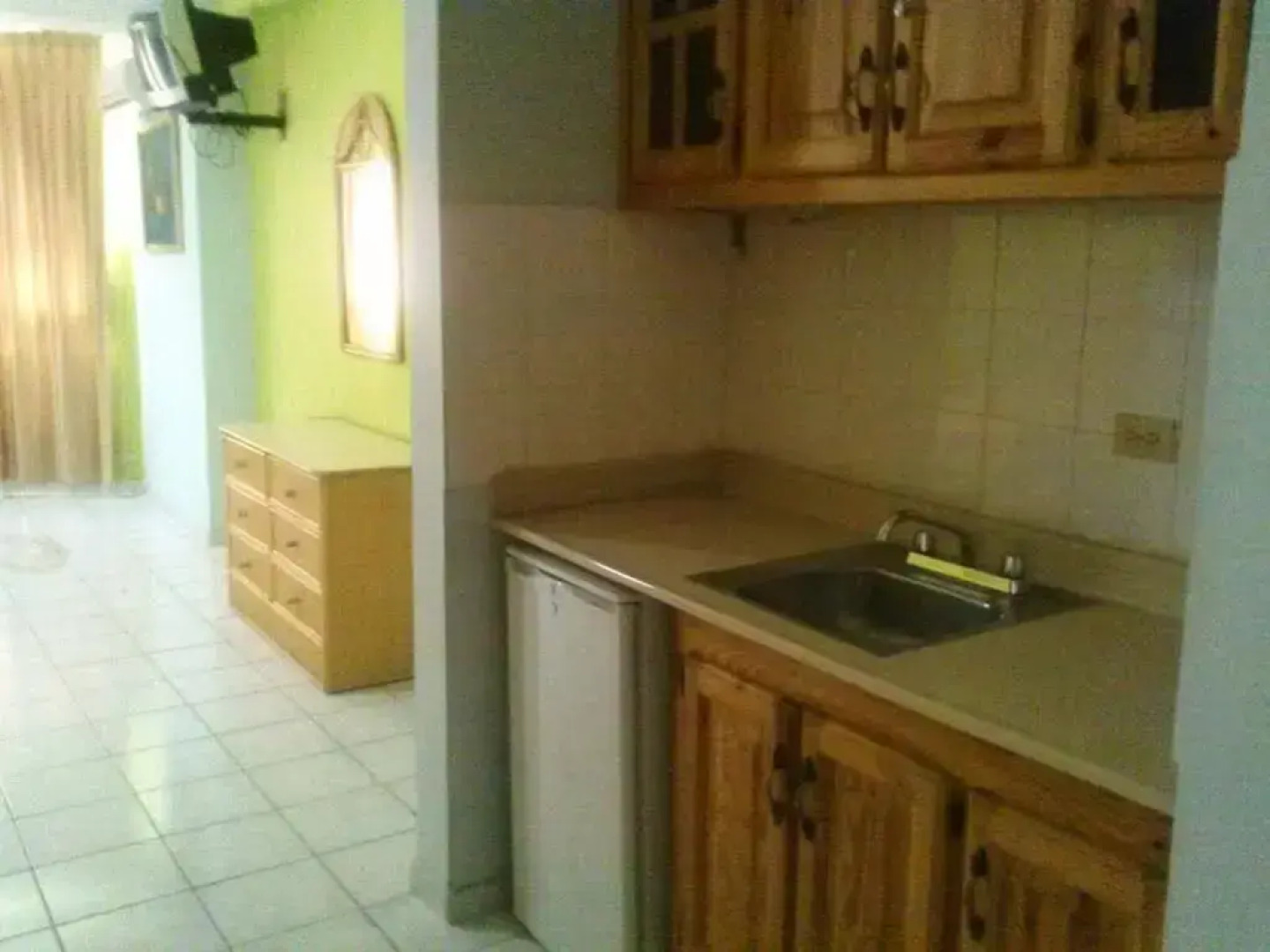 Aparta Hotel Jardines Metropolitanos