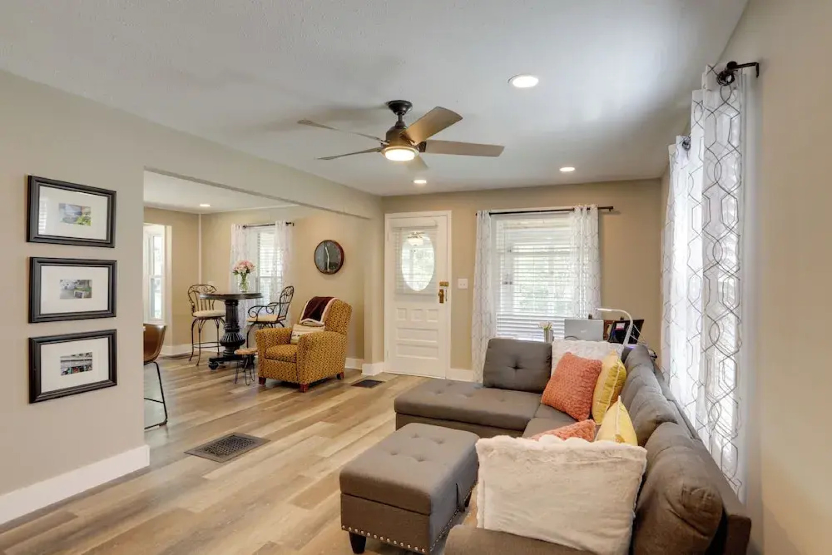 Welcoming Willoughby Home: 1 Mi to Historic Dtwn