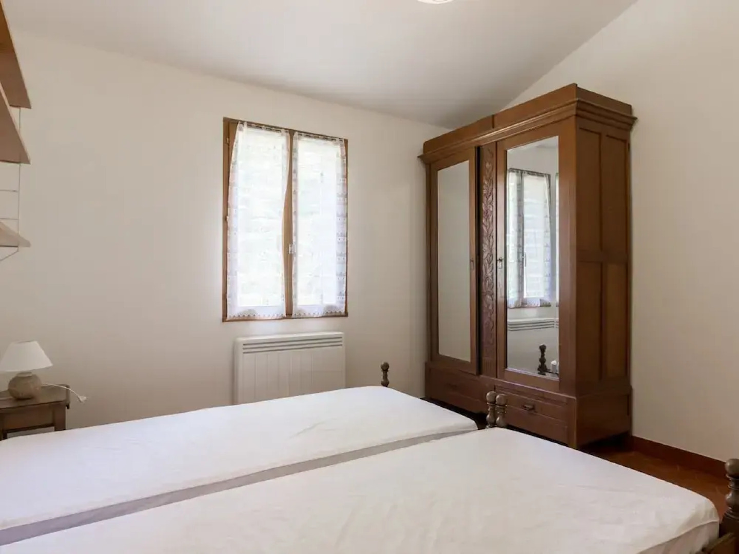 Serena Villa in Saignon With Private Swimming Pool