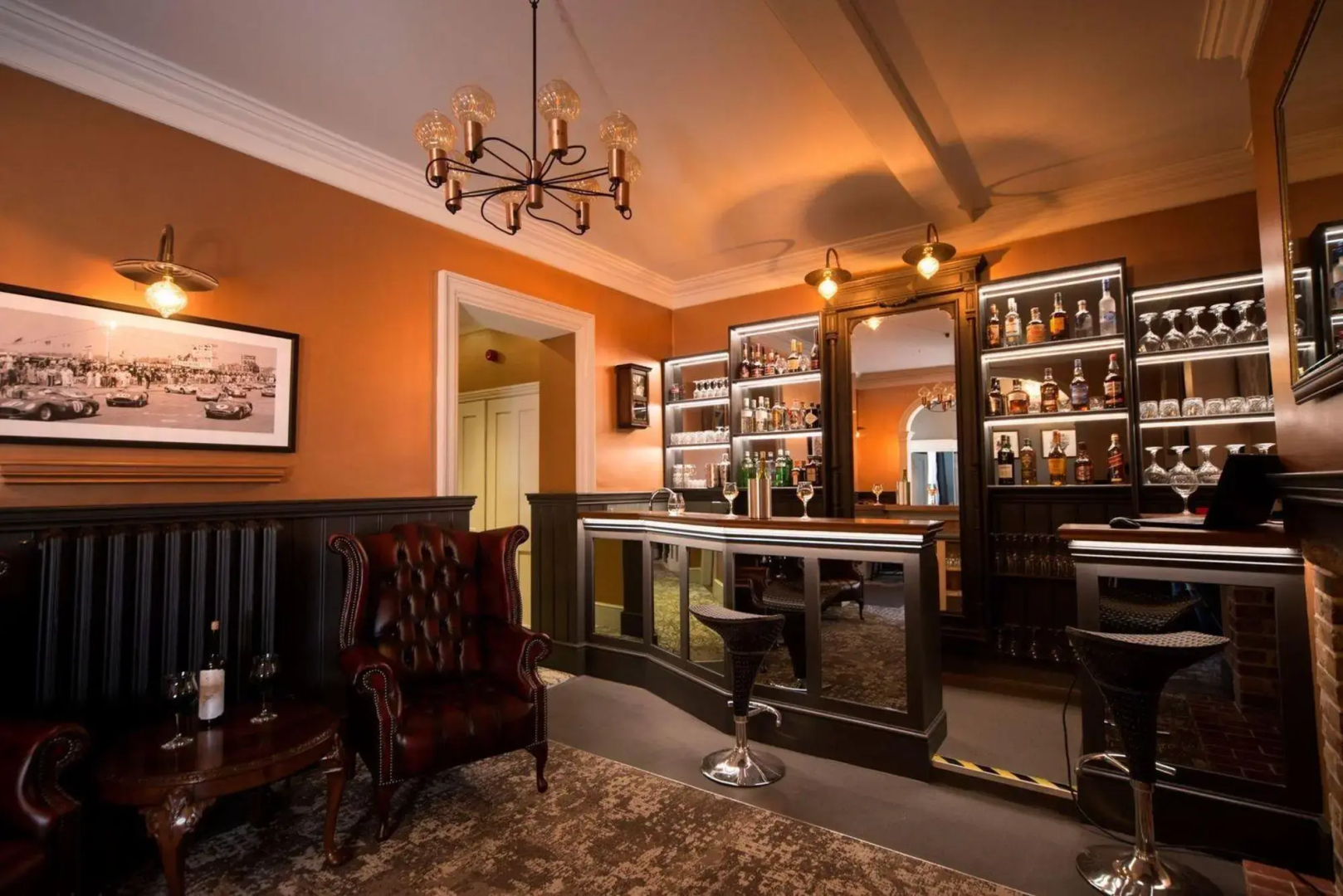 East Walls Hotel