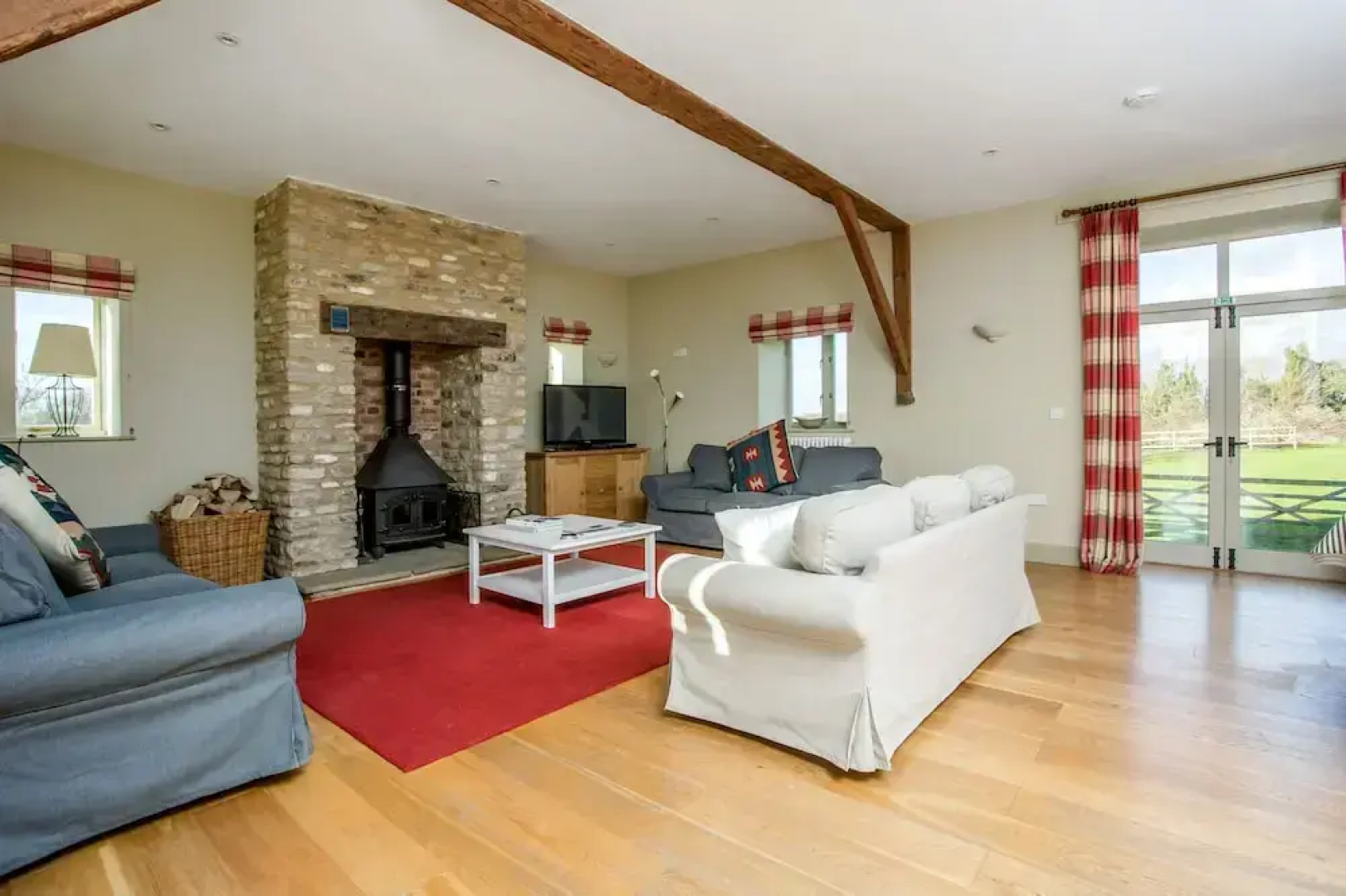 Spacious Open-Plan Home in Oxfordshire