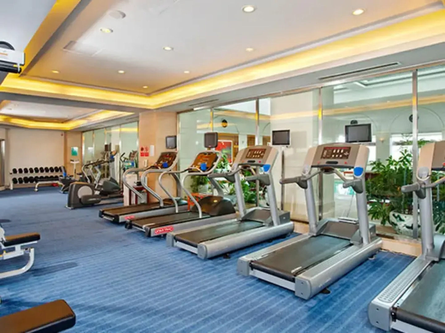 New Century Sea View Hotel Qinhuangdao