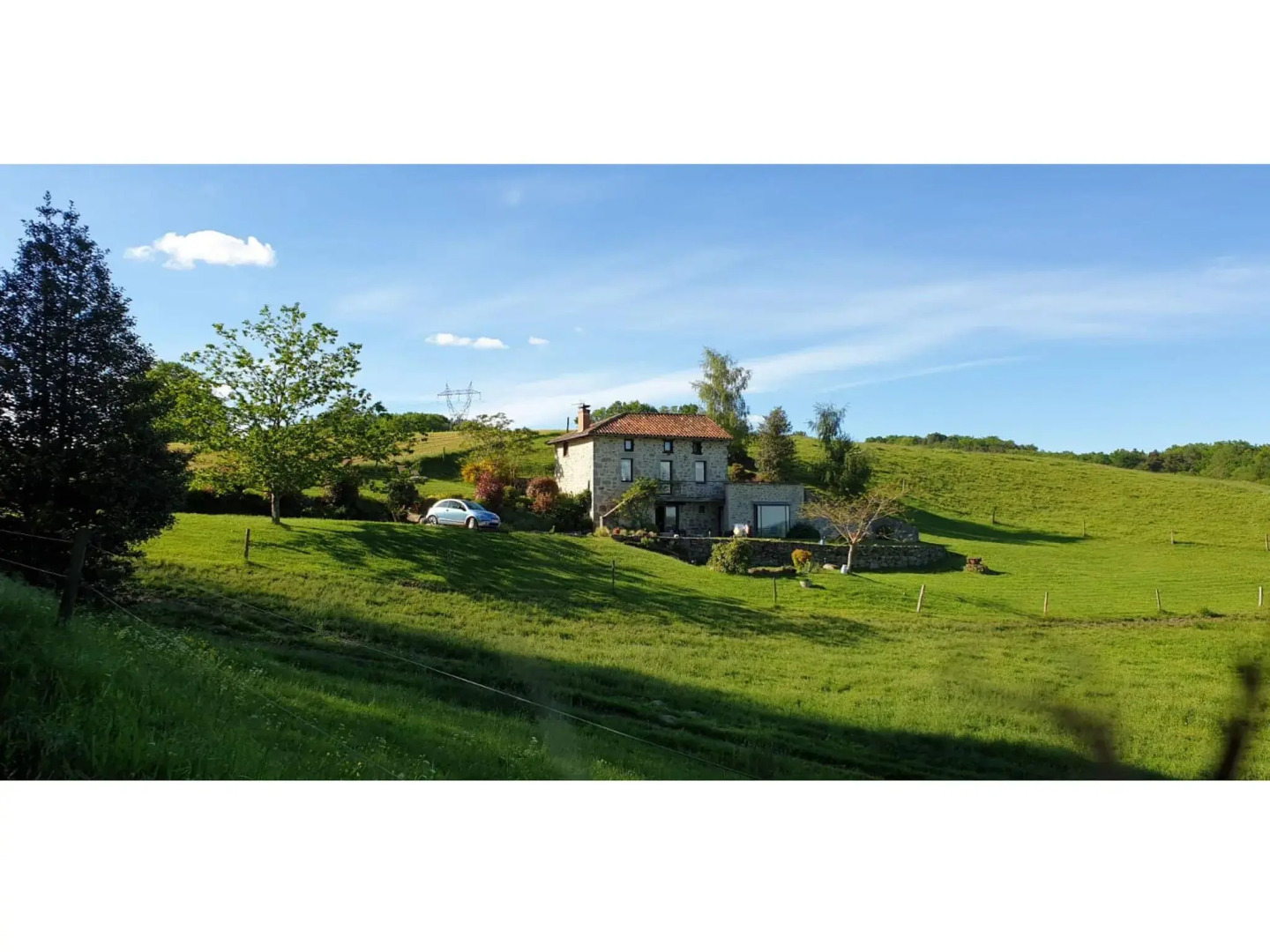 Exquisite Mansion in Cantal with Jacuzzi, Sauna and Pool